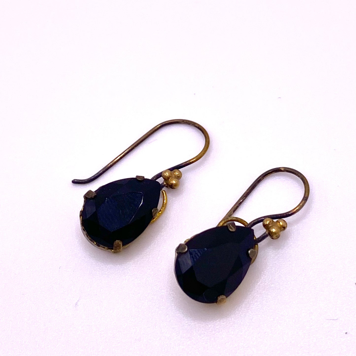 Black Teardrop