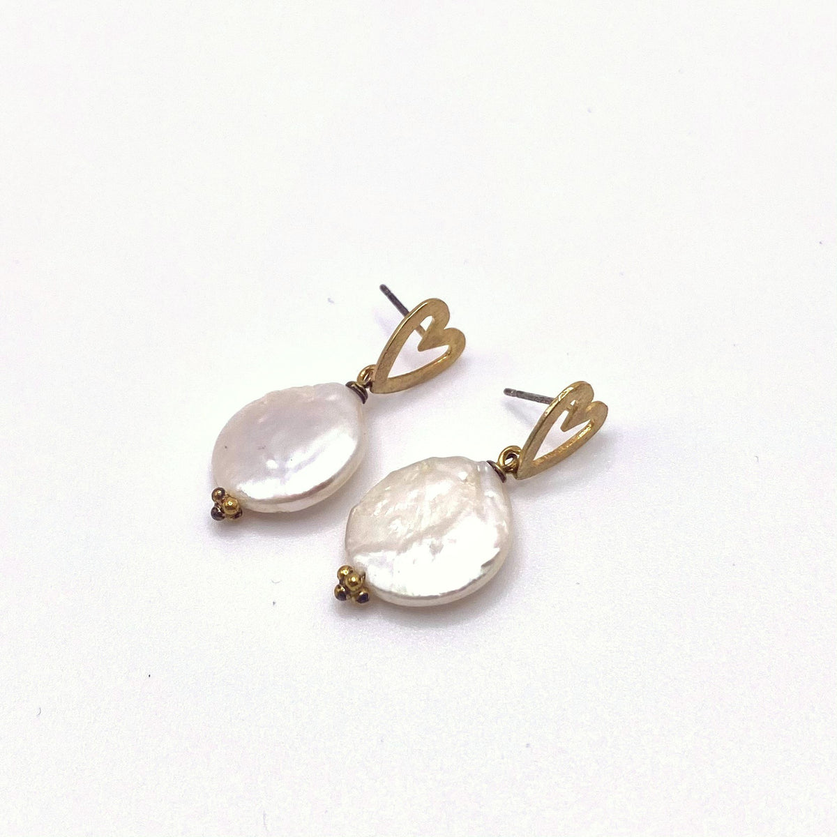 AMORGOS WHITE, Gold Heart & Flat Pearl Earrings, handmade by KOUKLA