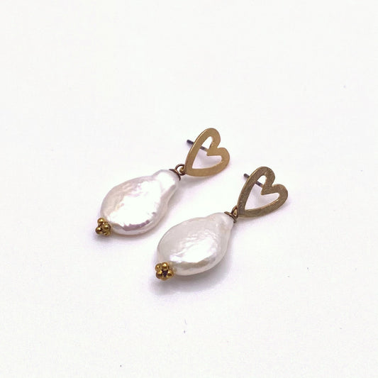 AMORGOS IVORY, Gold Heart & Flat Pearl Stud Earrings, handmade by KOUKLA