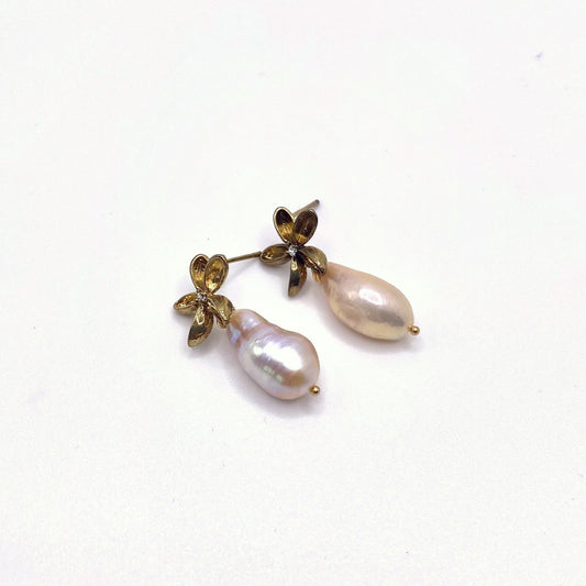 DELOS CAMELLIA, Gold Flower & Round Freshwater Pearl Earrings, handmade by KOUKLA