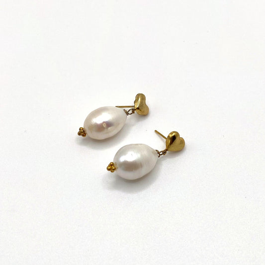 AMORGOS PEARL, Gold Heart & Round Pearl Drop Earrings, handmade by KOUKLA