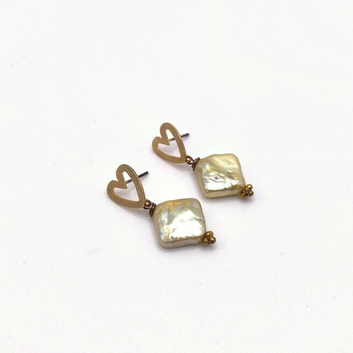 AMORGOS MOSS, Gold Heart & Square Sage Pearl Earrings, handmade by KOUKLA