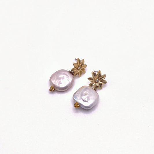 DELOS CREAM, Gold Flower & Square Pearl Earrings, handmade by KOUKLA