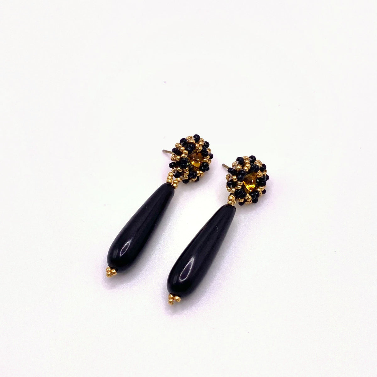 Black & Gold Teardrop, handmade by KouklaDesigns