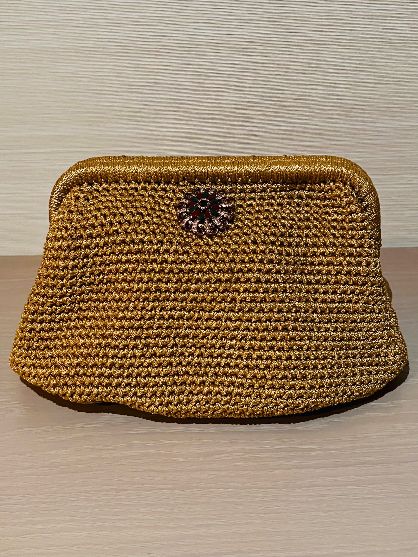 The Mustard Clutch