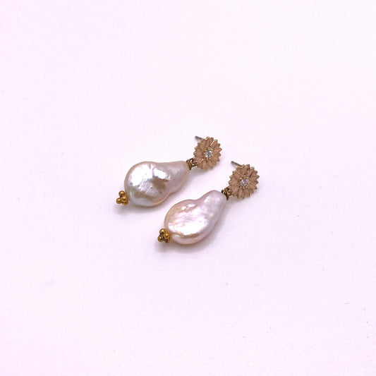 Rose Flower Pearl Earrings