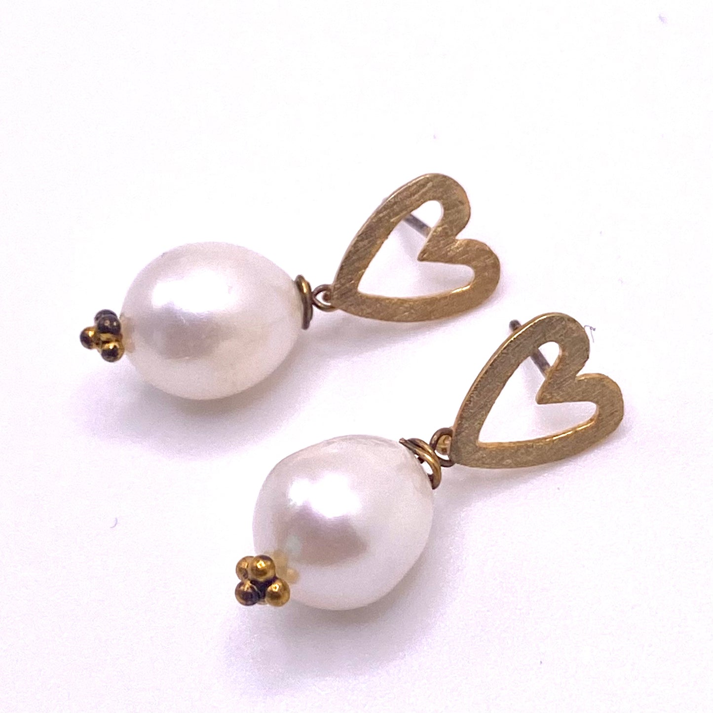 Round Pearl Heart