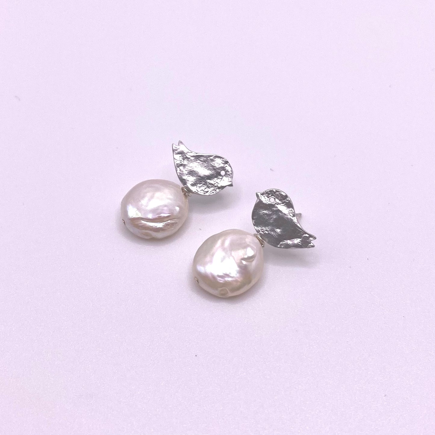 Round Pearl Silver bird Earrings