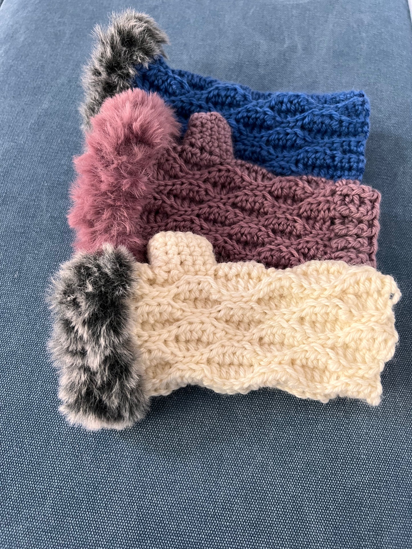 The Faux Fur Fingerless Glove