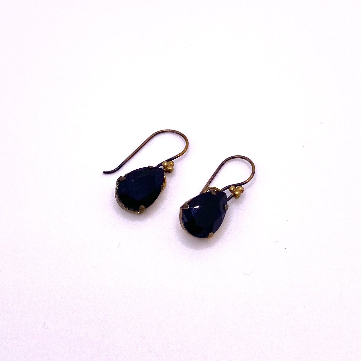Black Teardrop
