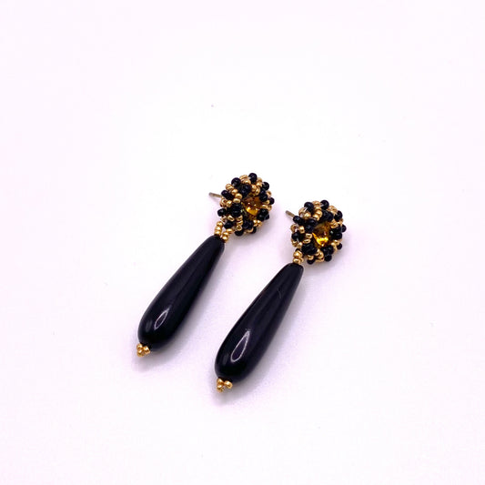 Black & Gold Teardrop