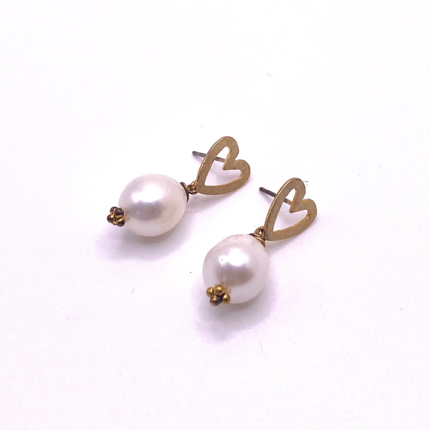 Round Pearl Heart