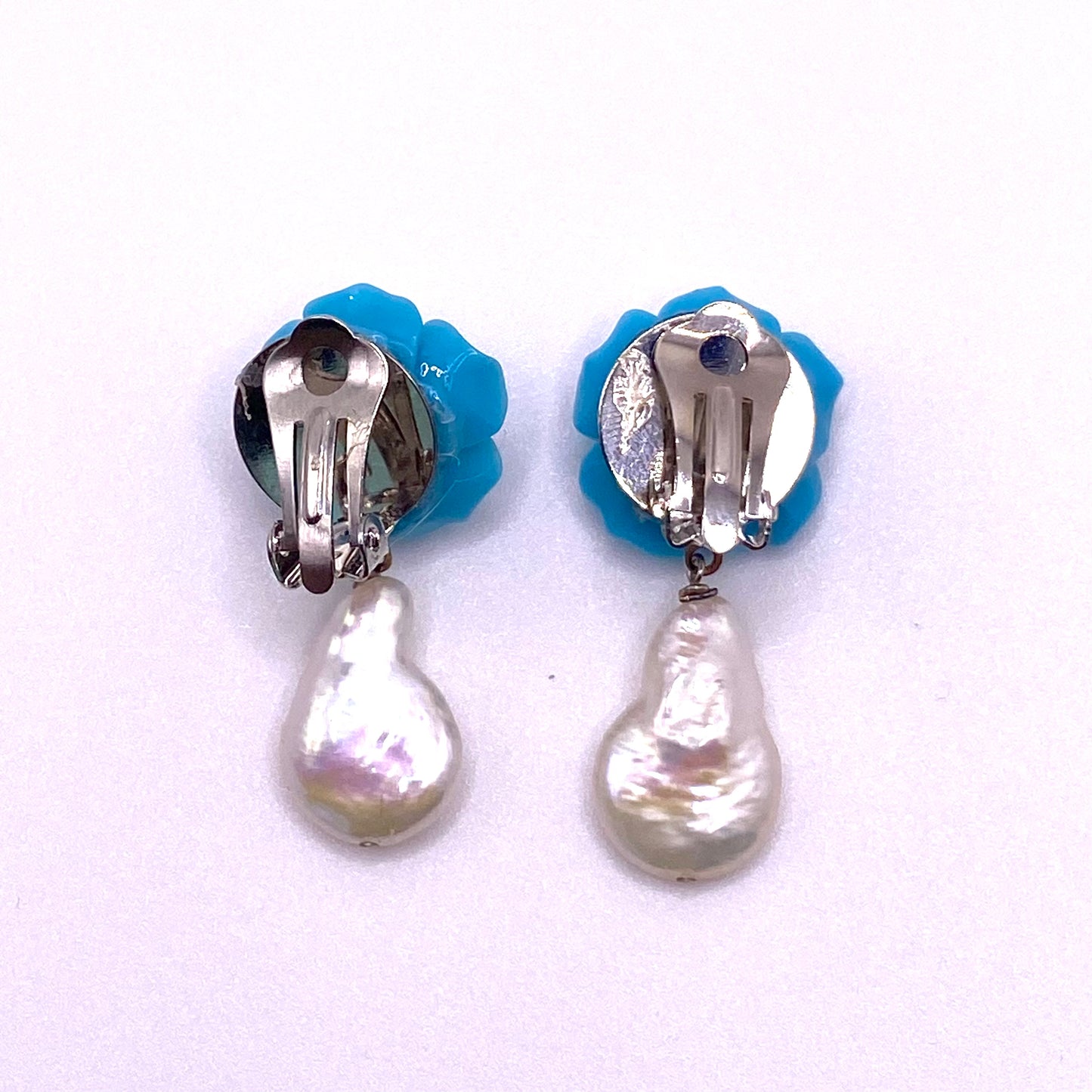 Blue Rose Pearl Clip On